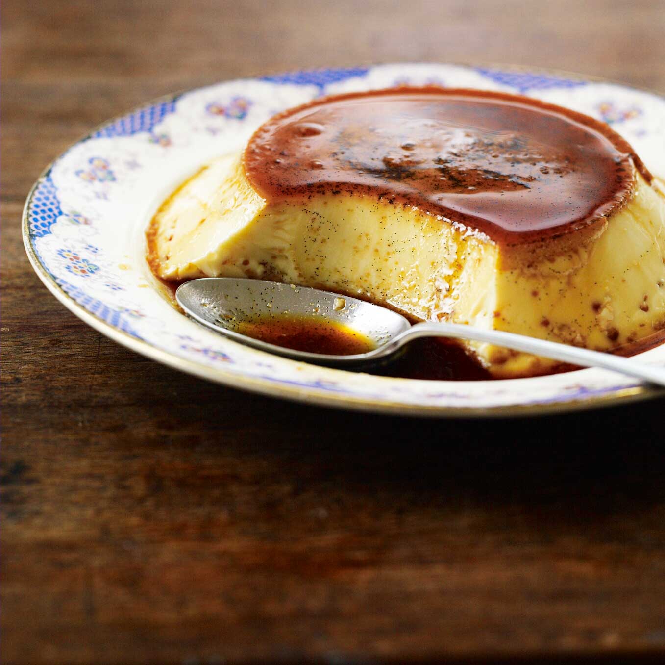 Crème caramel with vanilla & anise