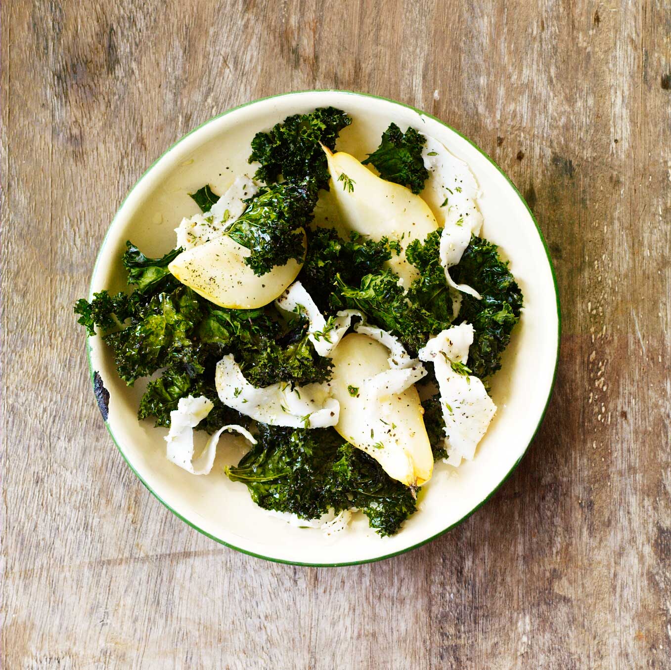 Pears with crisped kale & lardo