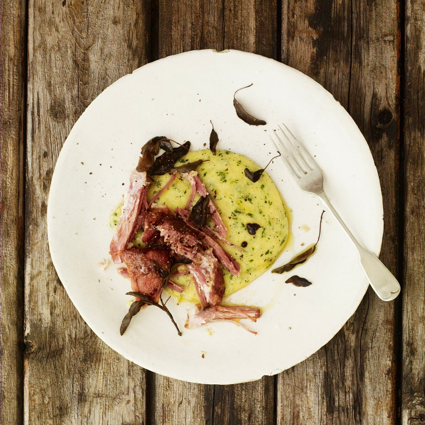 Polenta with roast ham & parsley