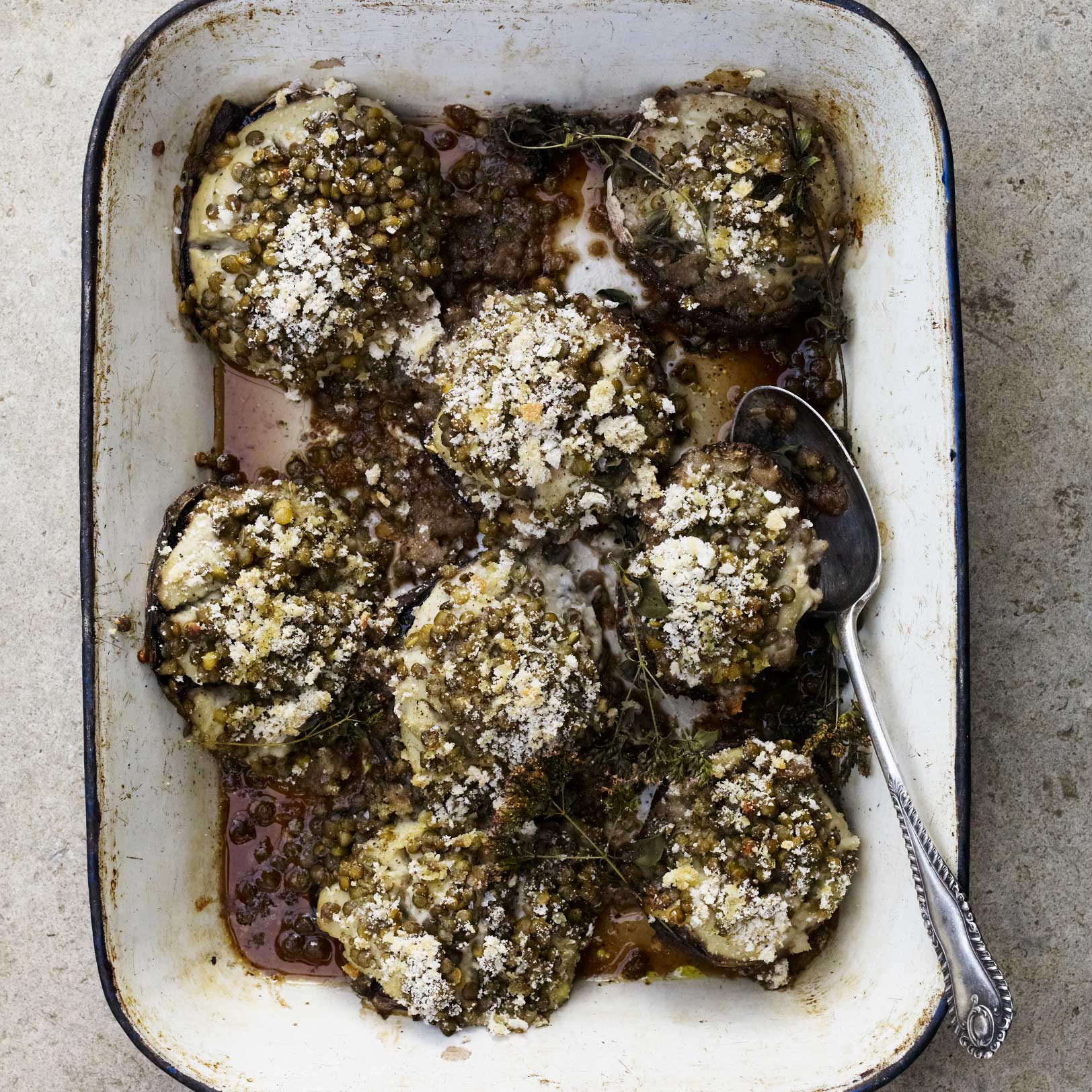 Baked mushrooms with celeriac, lentils, marjoram and breadcrumbs