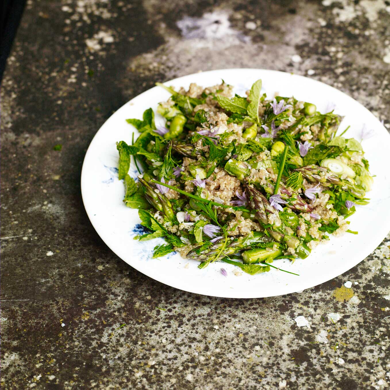 Asparagus and quinoa salad with peas and broad beans