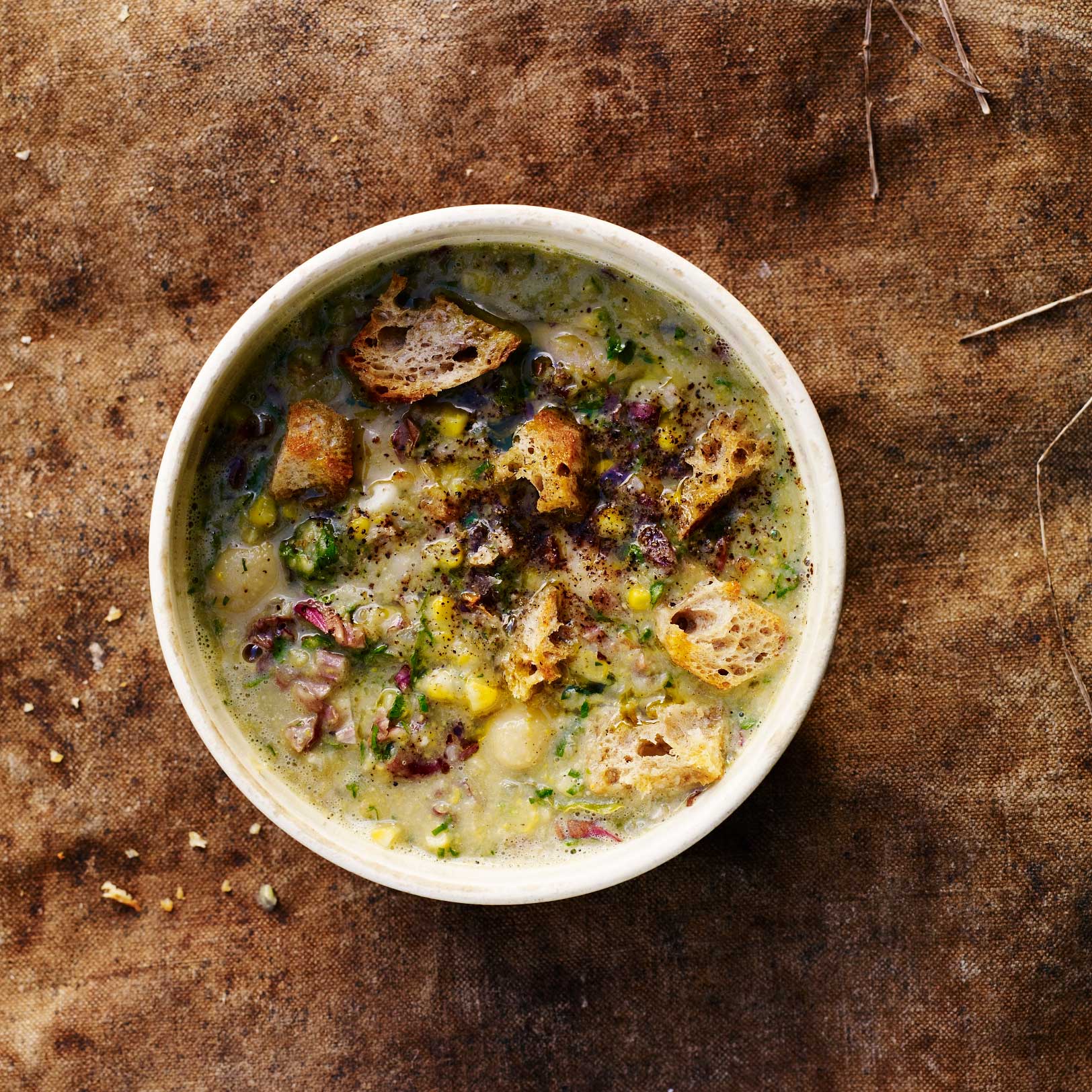 Sweetcorn, radicchio and white bean soup