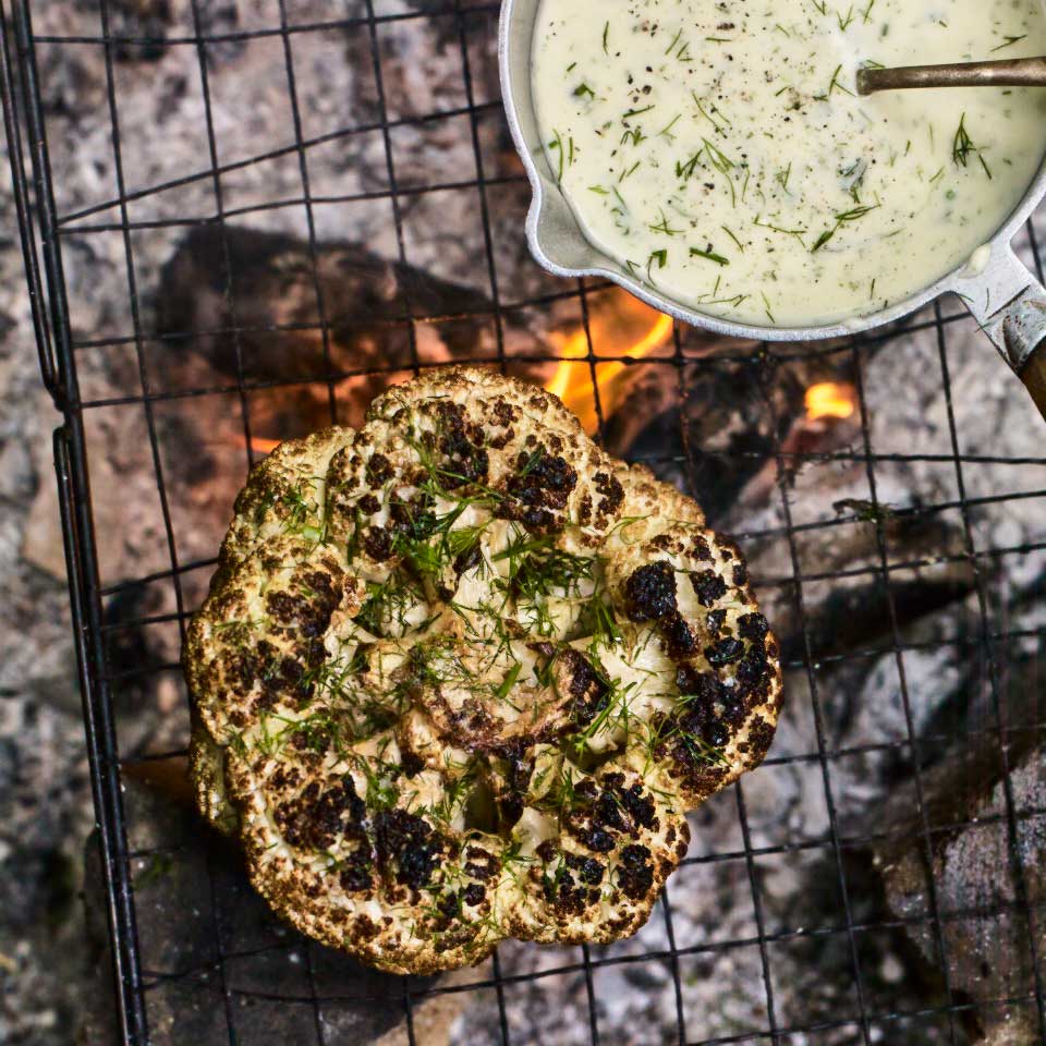 Hot-smoked cauliflower with a cheese and dill sauce