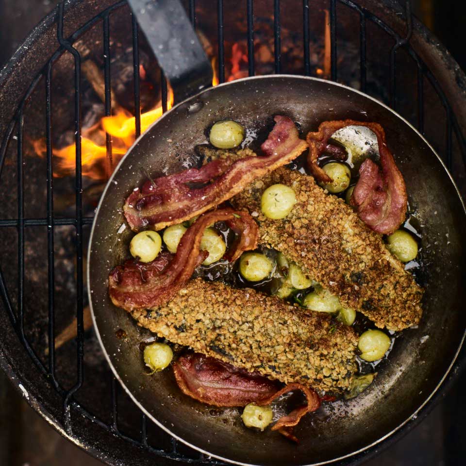 Mackerel in oats with bacon and gooseberries