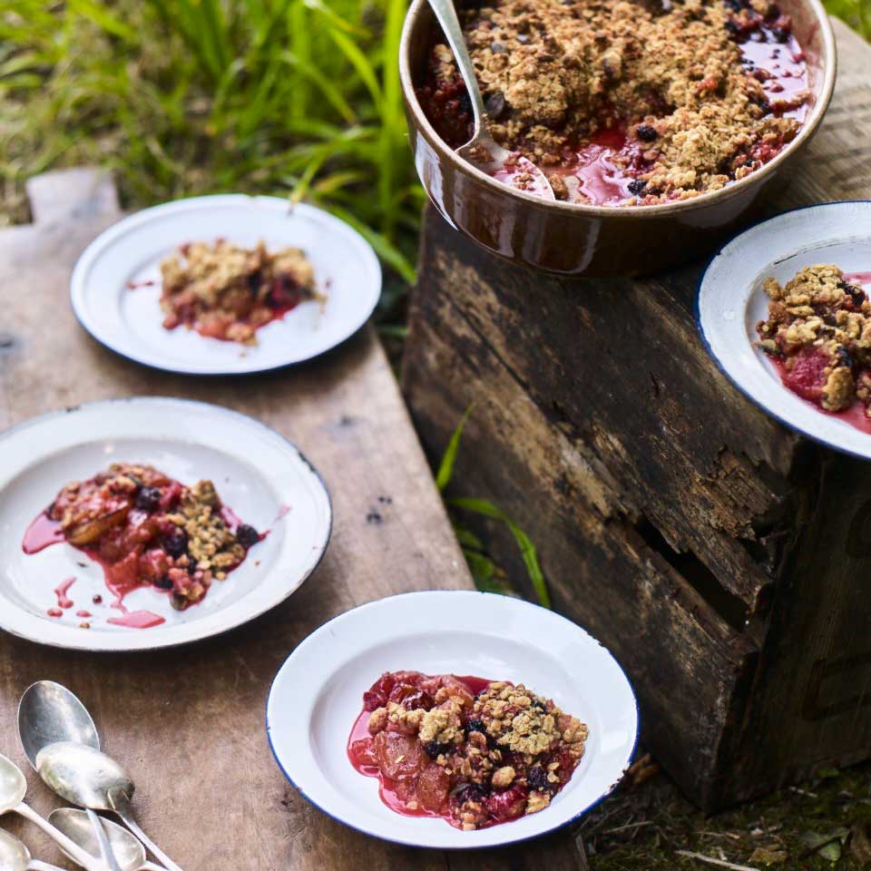 Plum and blackberry crumble