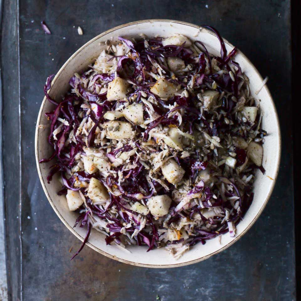 Parsnip, red cabbage and pear ’slaw with honey and thyme
