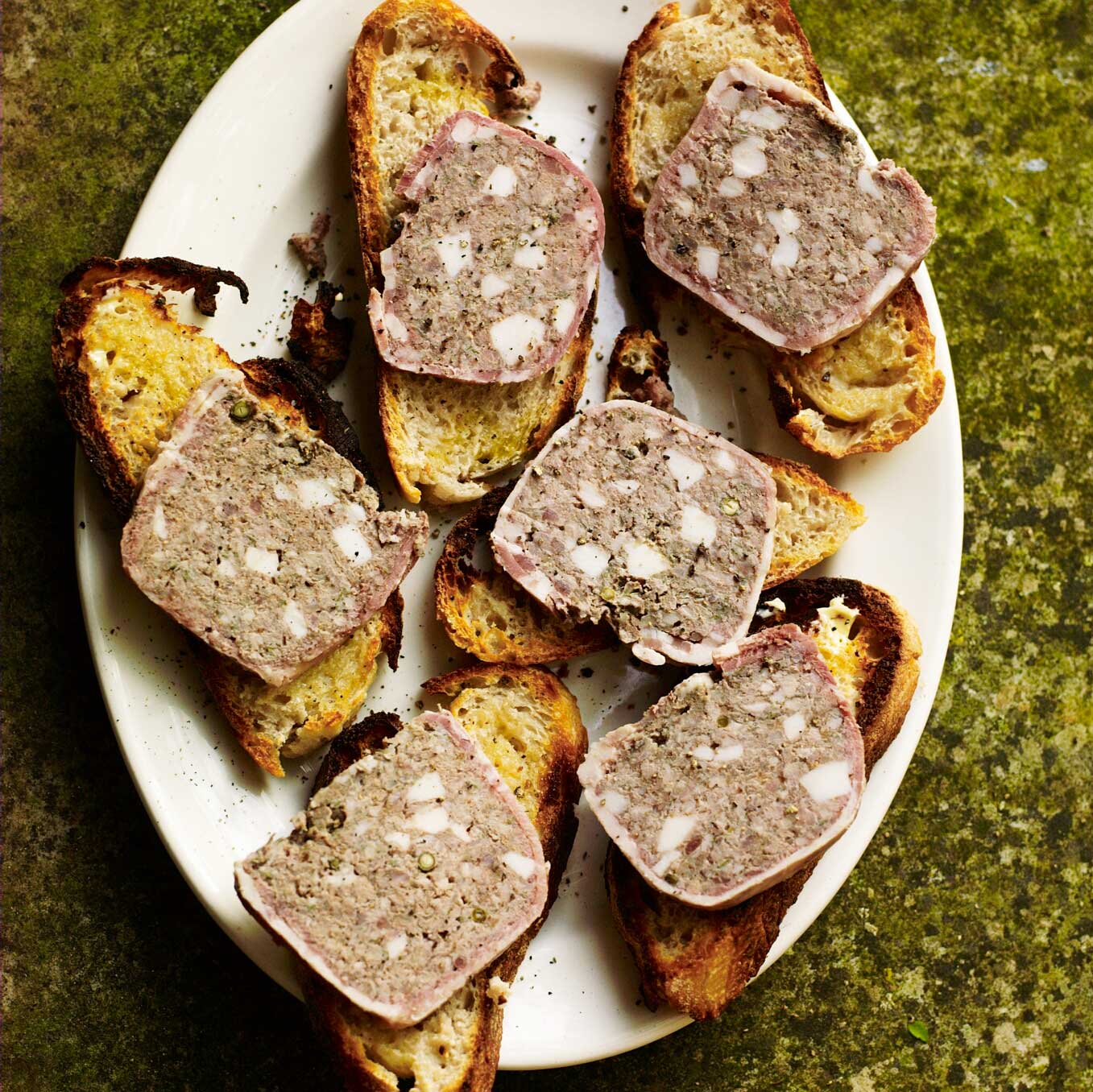 Pork liver pâté with green peppercorns & sage