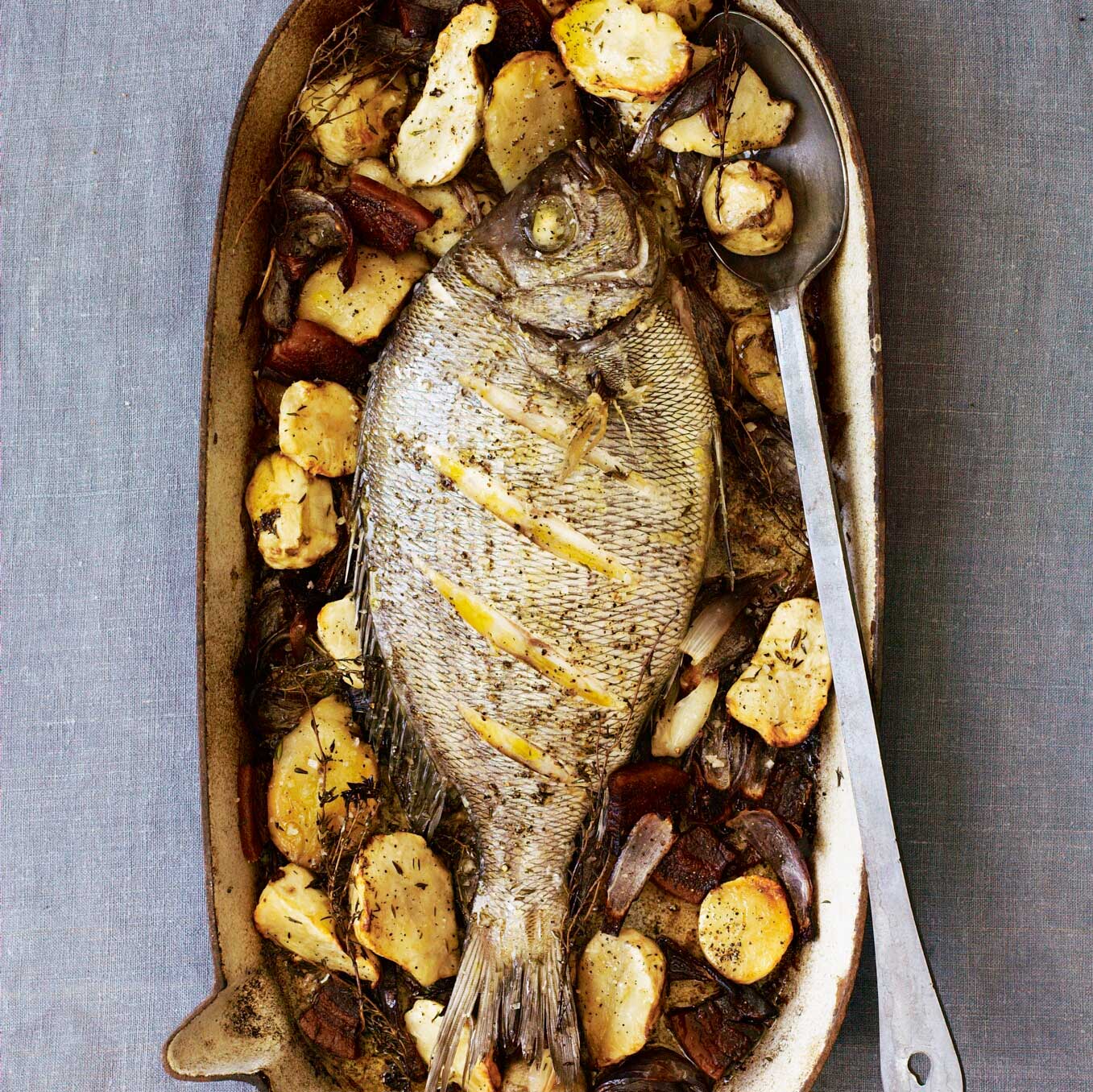 Roast bream with artichokes, onions, smoked bacon & thyme