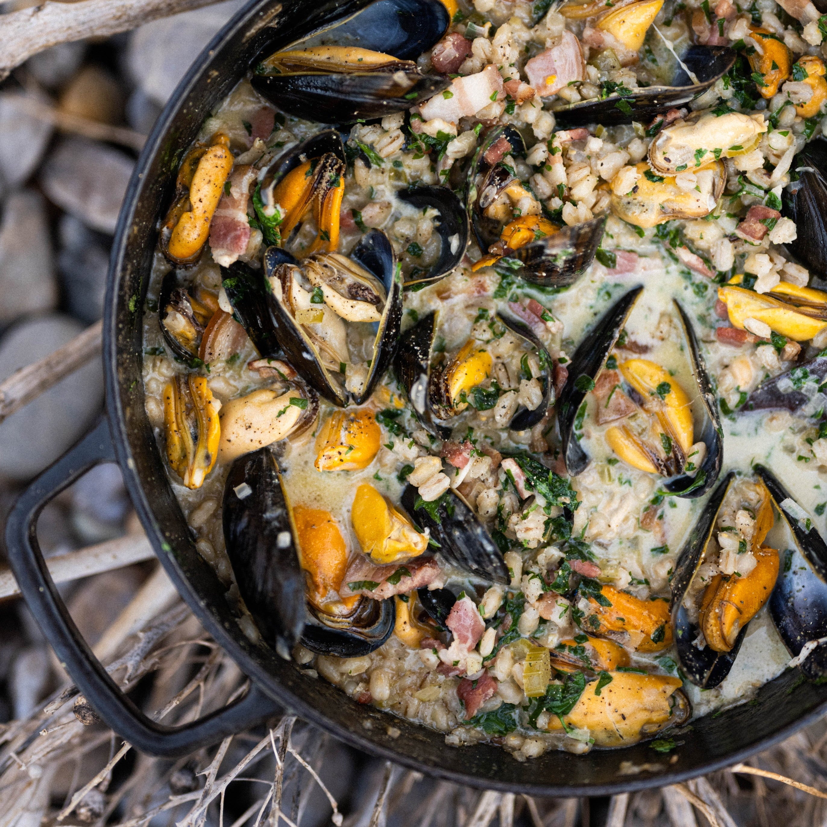 Mussels with smoked bacon, pearled barley, parsley and cream