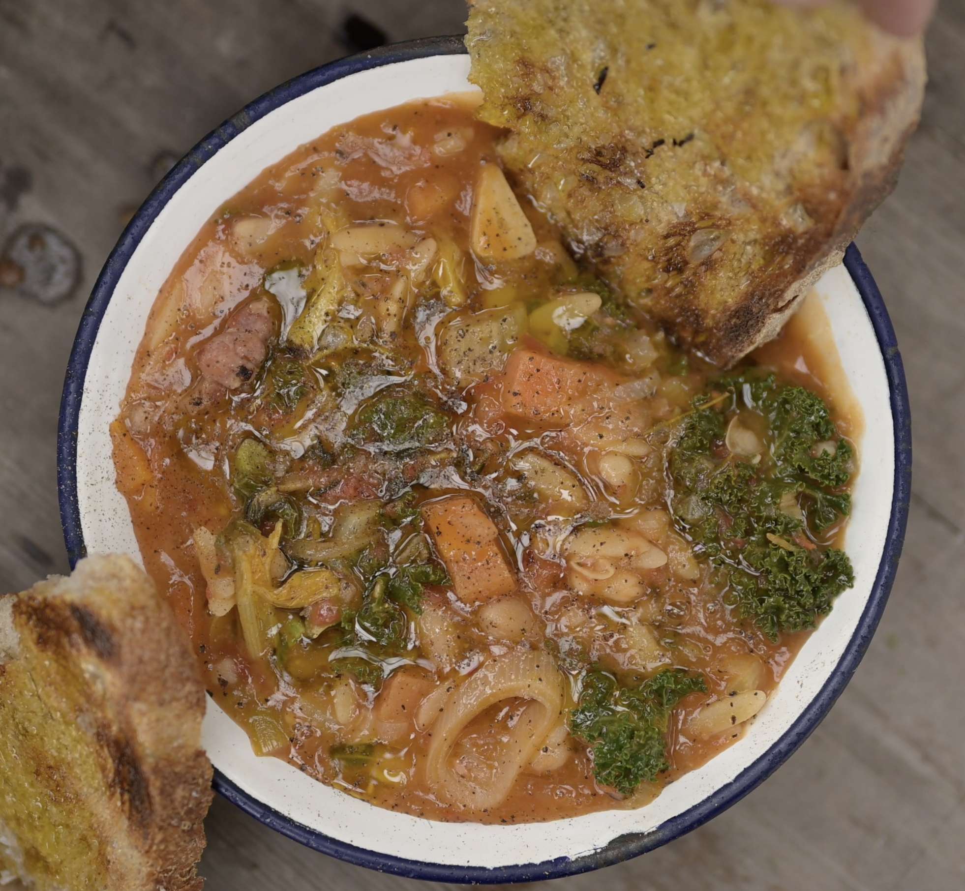 Winter soup with Orzo, smoked bacon, white beans and kale